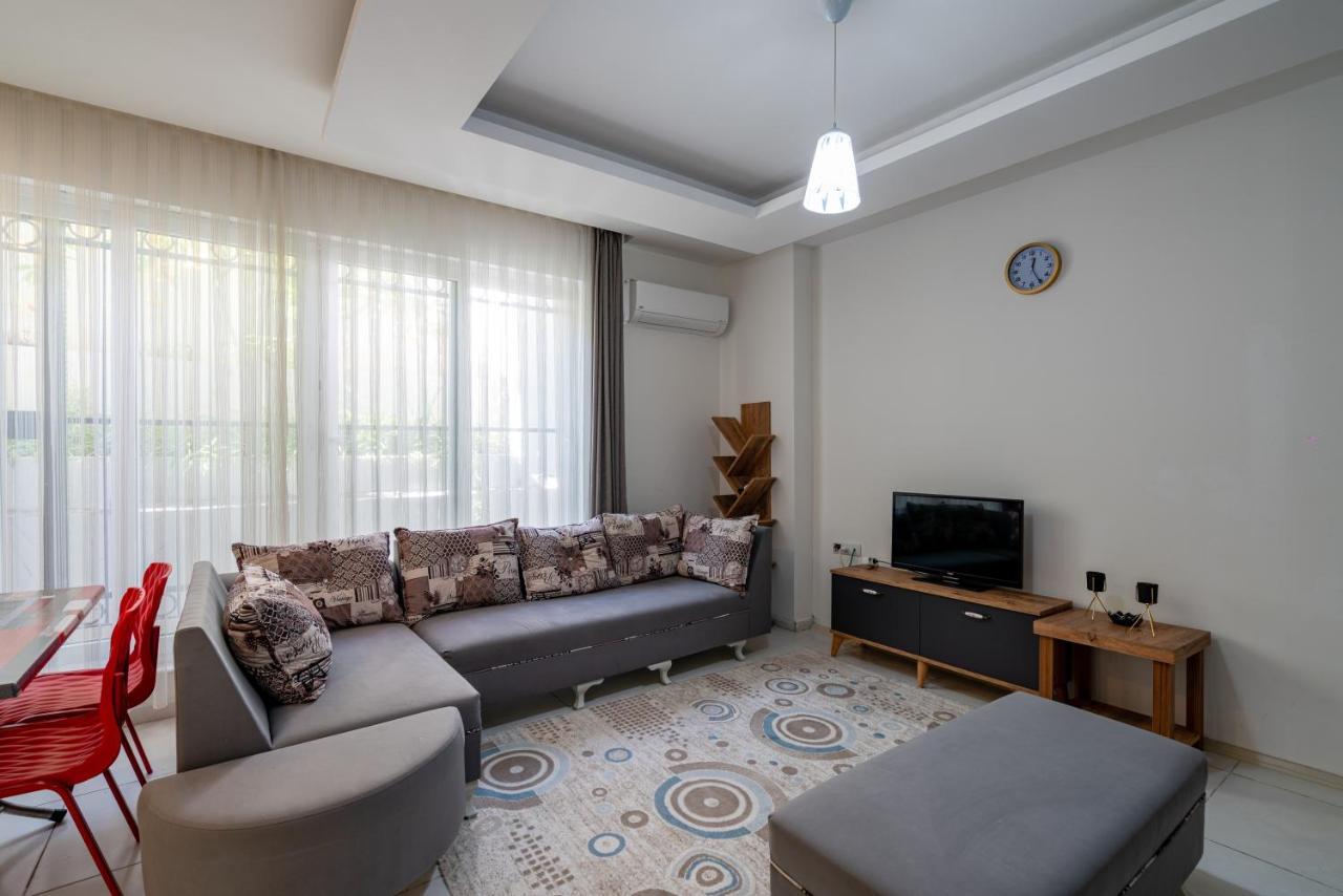 Sare Suites Downtown Antalya Buitenkant foto